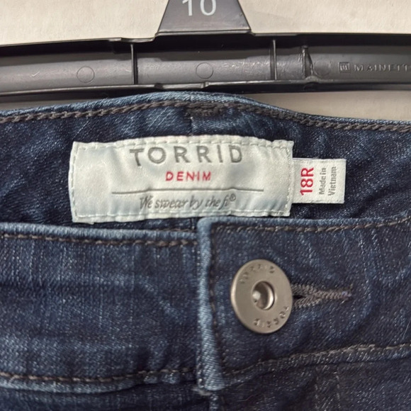 Torrid Dark Blue Jeans Slim Leg Size 18 R Torrid Denim - Picture 5 of 11